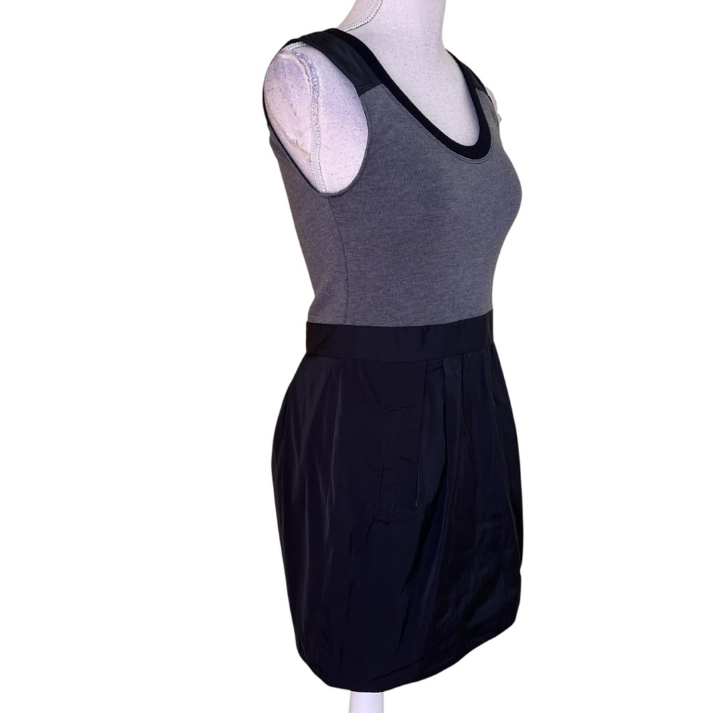 Theory Gray and Black Sleeveless Aline Mixed Fabric Mini Dress 4 - Picture 8 of 16